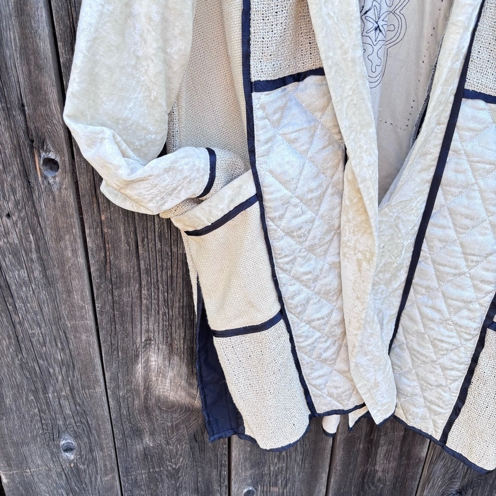 Gantos Cream & Black Open Cardigan. Weave fabric and velvet patchwork. Size M - Picture 11 of 15